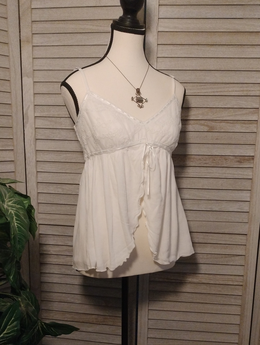⚜️ Hollister Crinkle Shine Flyaway Babydoll Cami Top - Size M